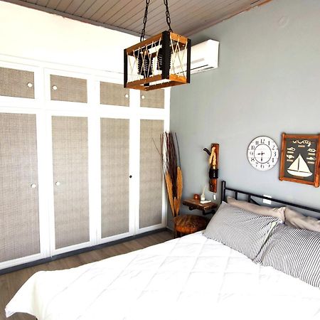 Casa Katina , Villa In Lagana, Agrilia Area ラガナス エクステリア 写真