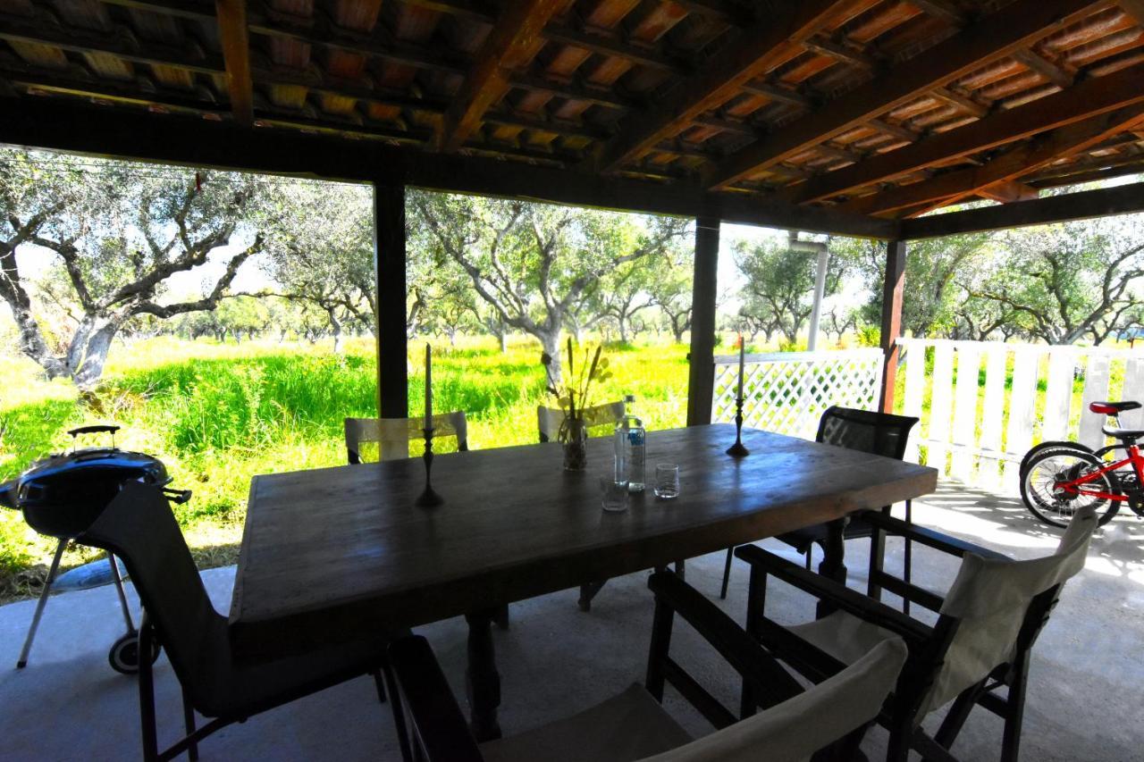 Casa Katina , Villa In Lagana, Agrilia Area ラガナス エクステリア 写真