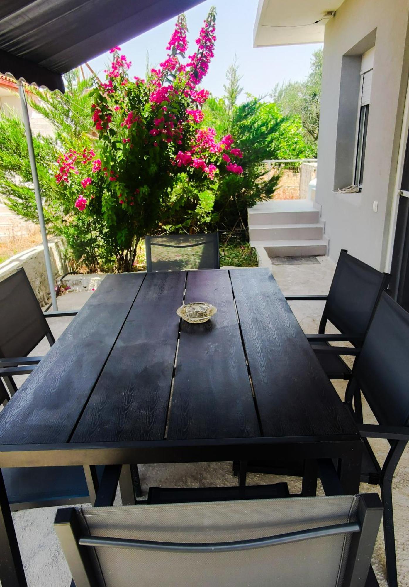 Casa Katina , Villa In Lagana, Agrilia Area ラガナス エクステリア 写真